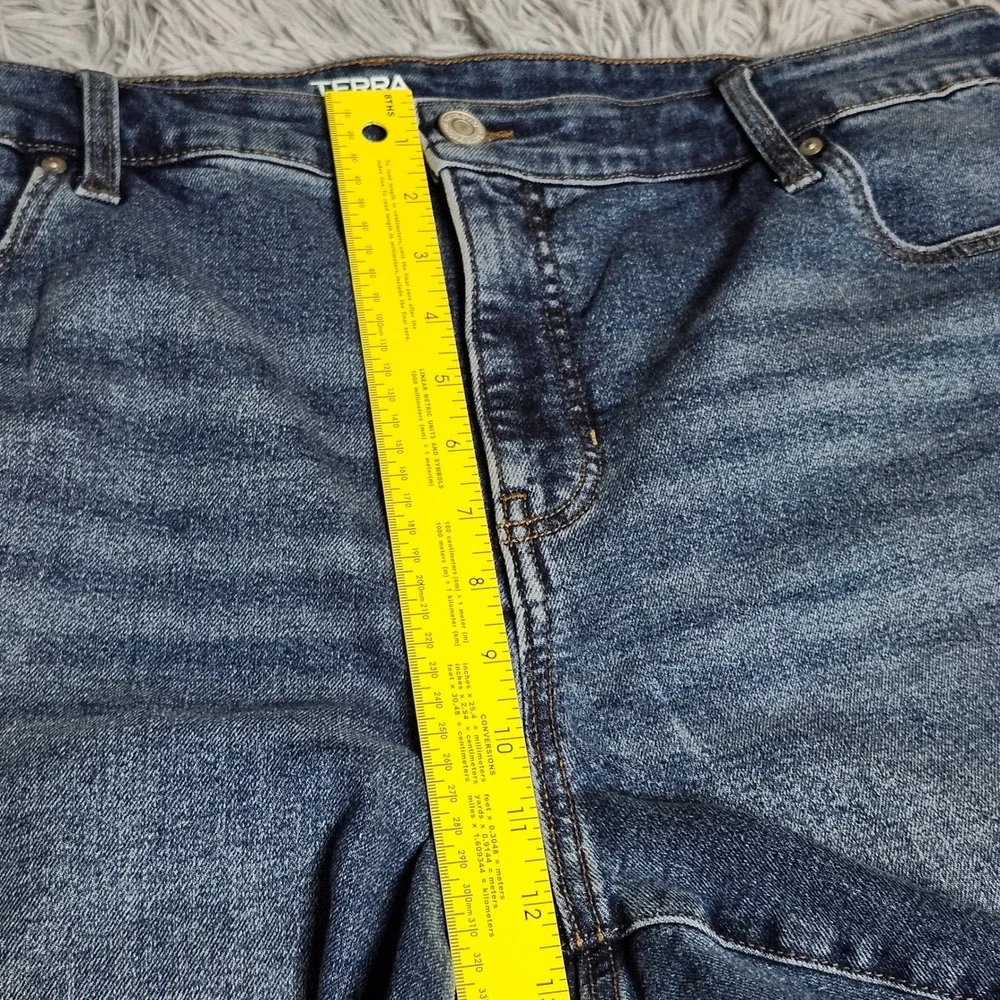 Terra & Sky Jeans Womens 18W Petite 18WP Blue Denim Straight Ankle Plus Stretch